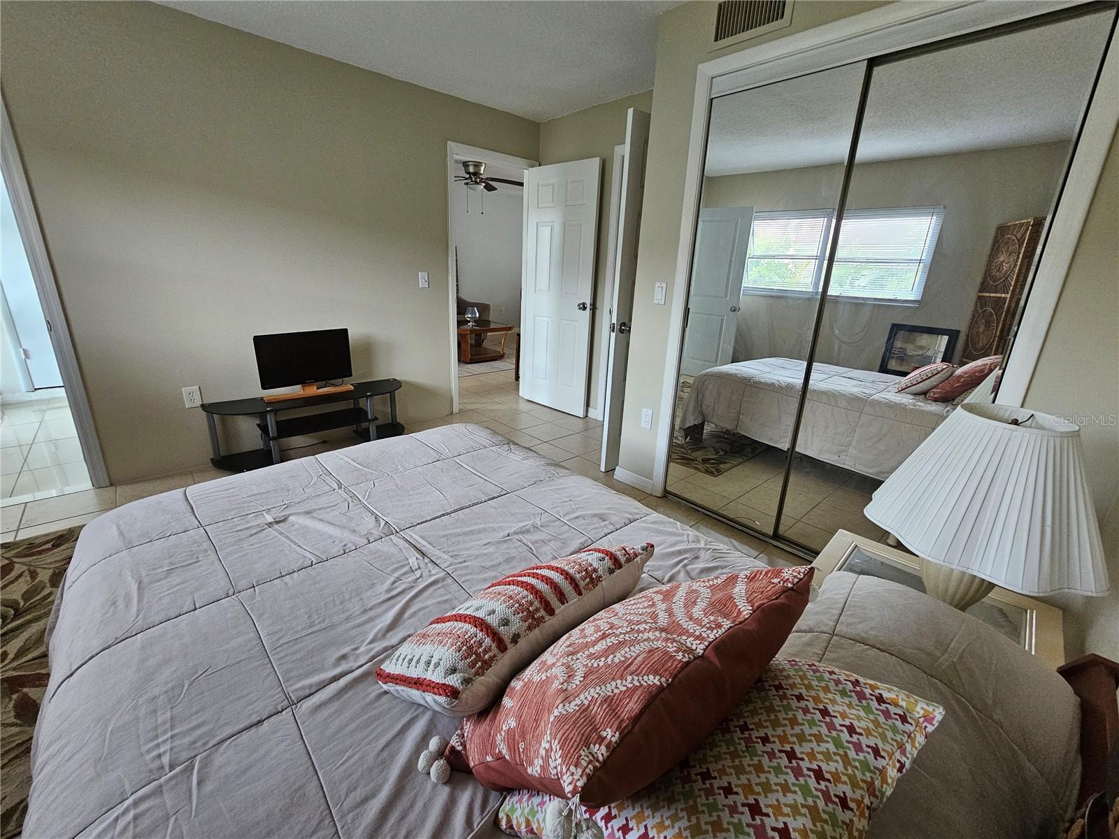 13813 Mission Oaks Blvd Property Photo 23