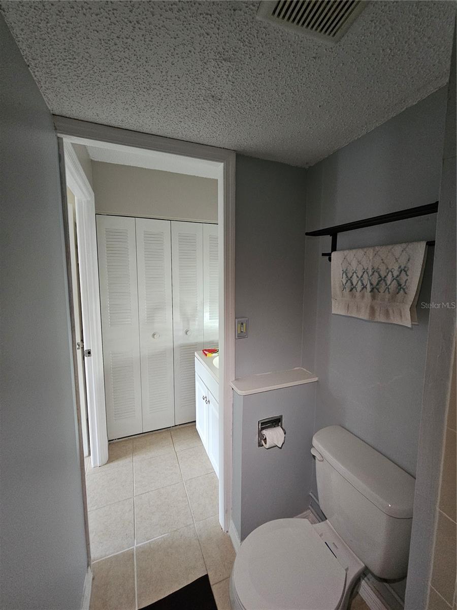 13813 Mission Oaks Blvd Property Photo 27