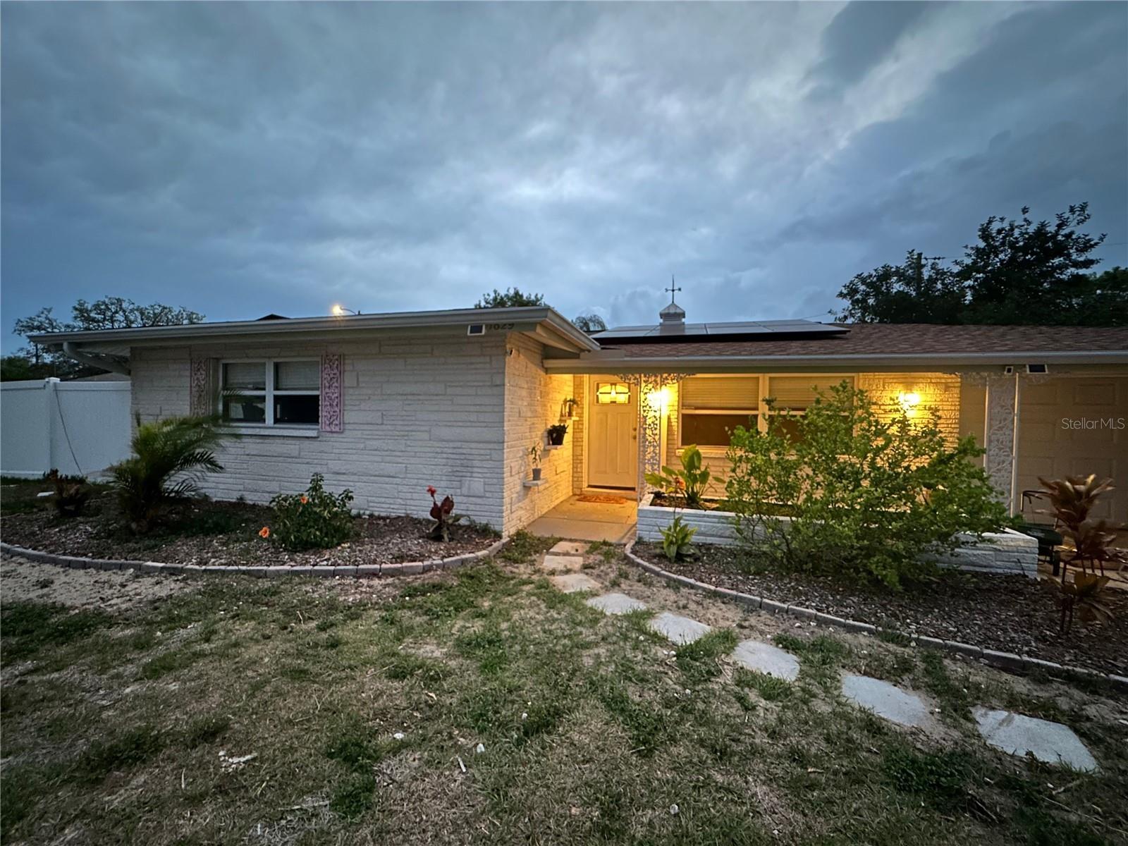 1829 Harpoon Dr Property Photo
