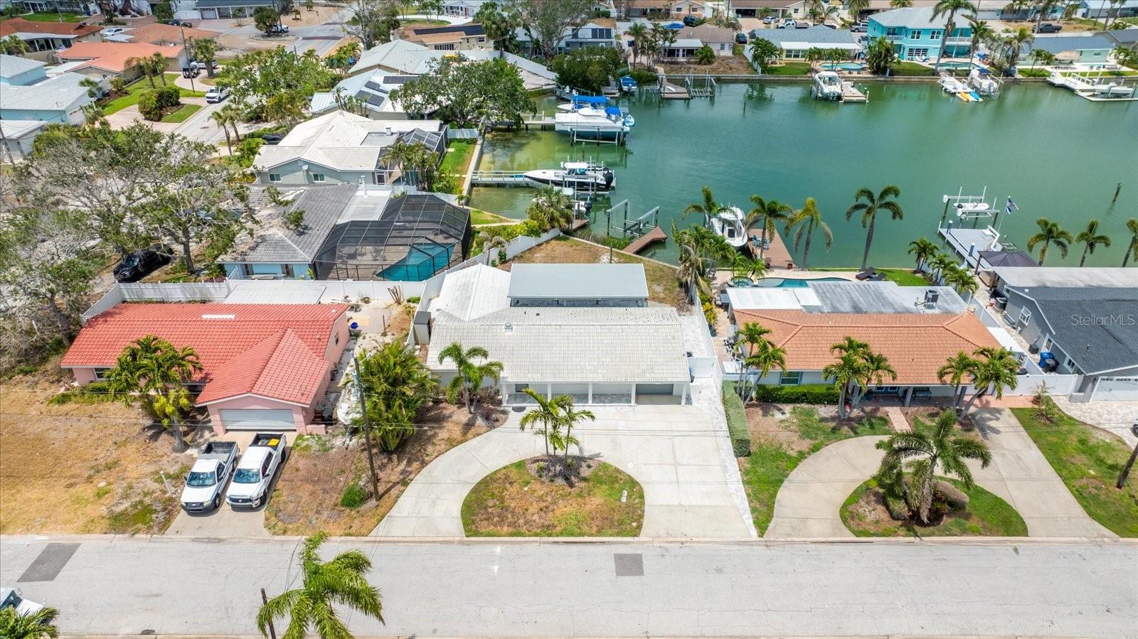 7889 3rd Ave S Property Photo 12