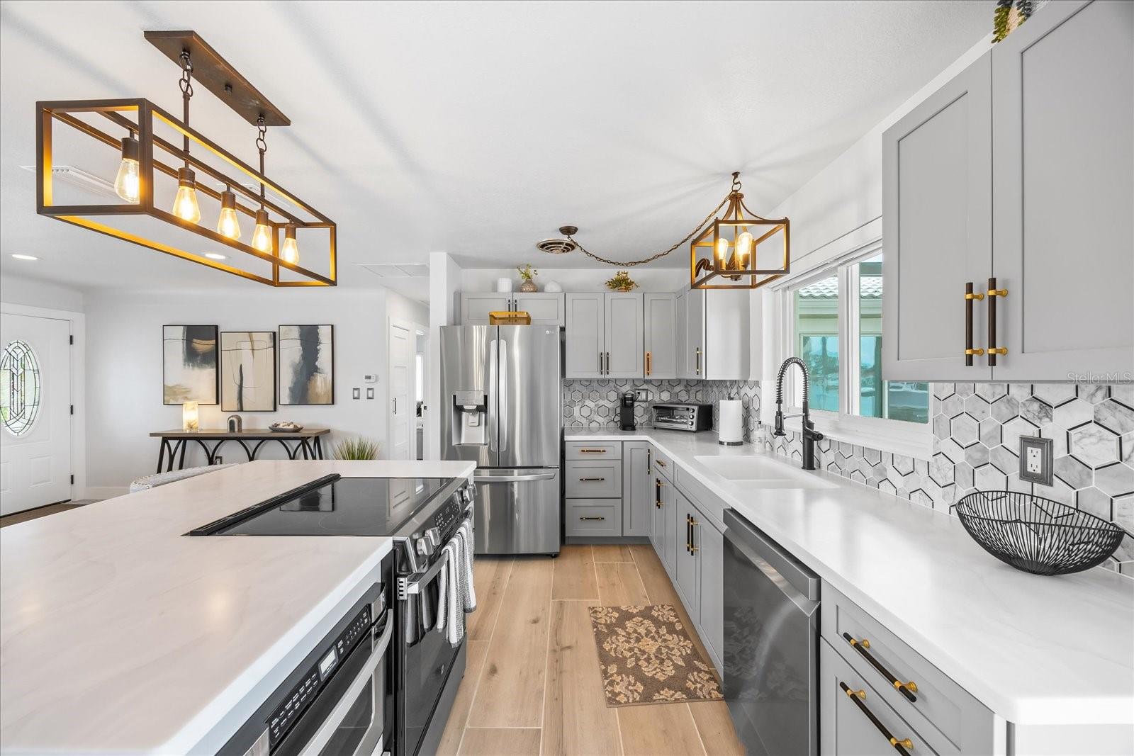 7889 3rd Ave S Property Photo 20