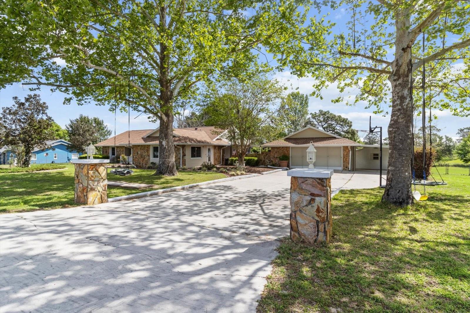 8921 S Thoroughbred Pt Property Photo