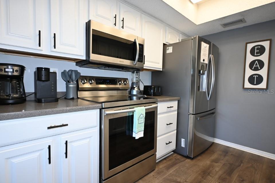 5348 Saddlebrook Way #2 Property Photo 11