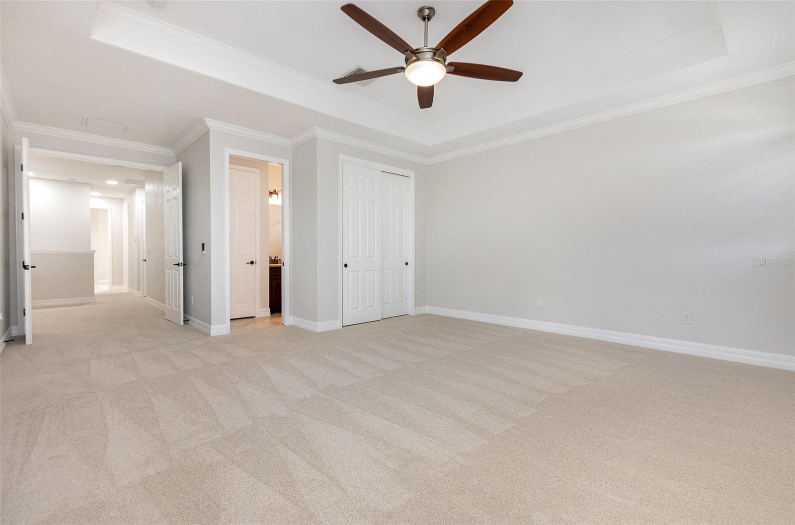 5656 Cloverleaf Run Property Photo 23
