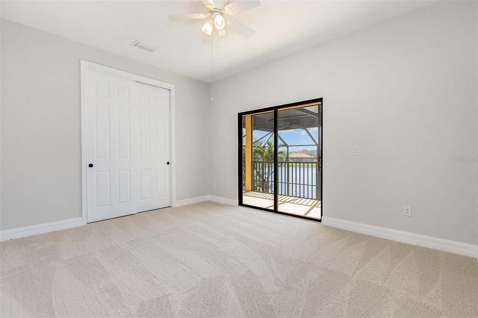 5656 Cloverleaf Run Property Photo 25