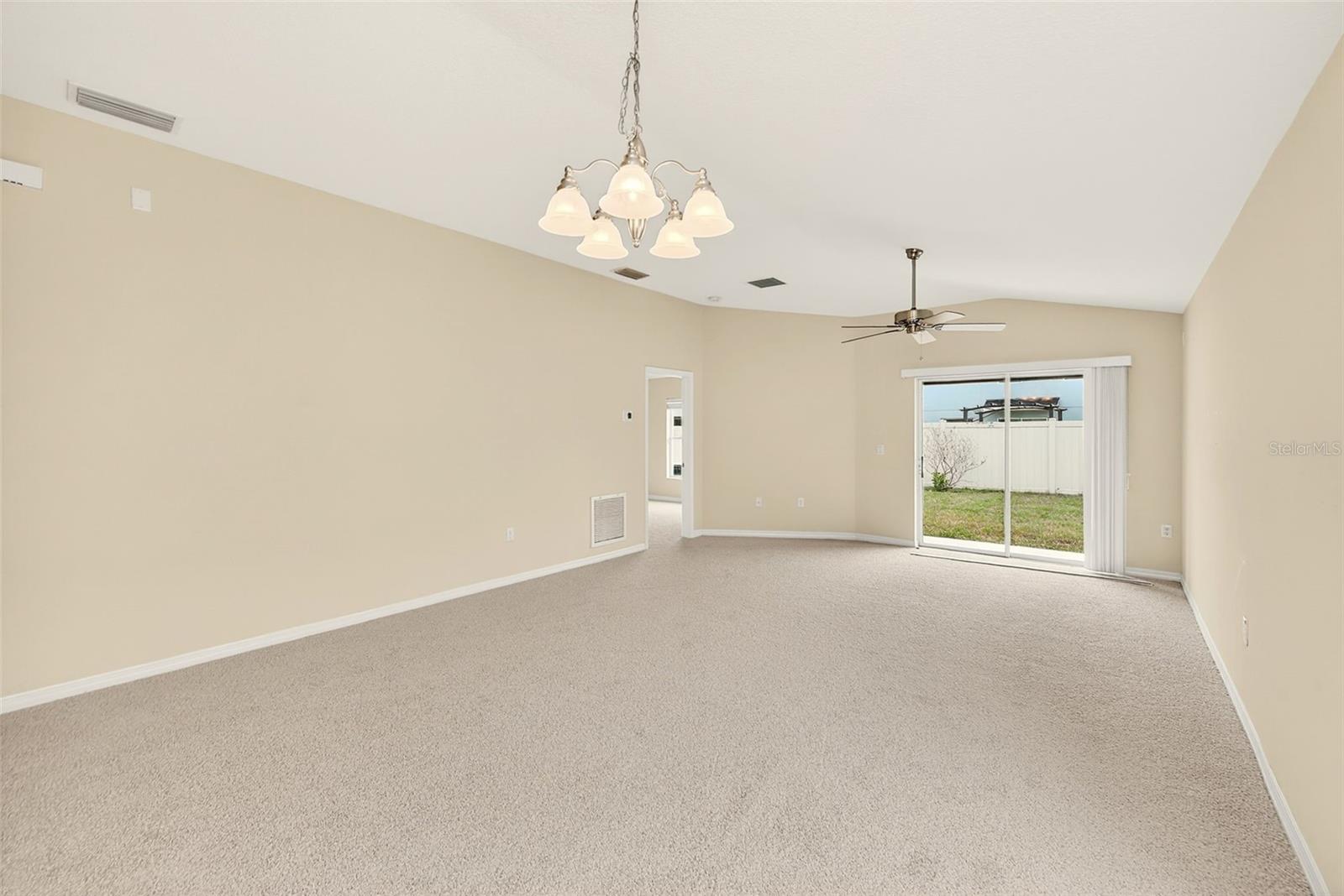 15410 Quail Woods Pl Property Photo 7