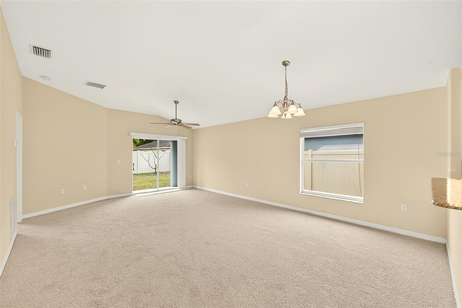 15410 Quail Woods Pl Property Photo 10