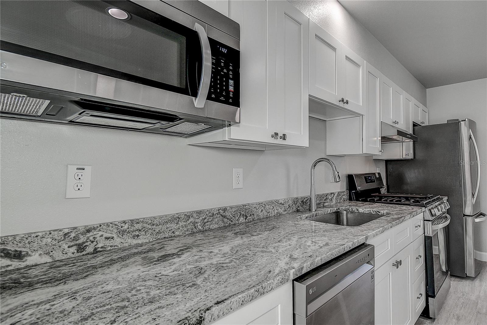 5768 75th Ter N Property Photo 12