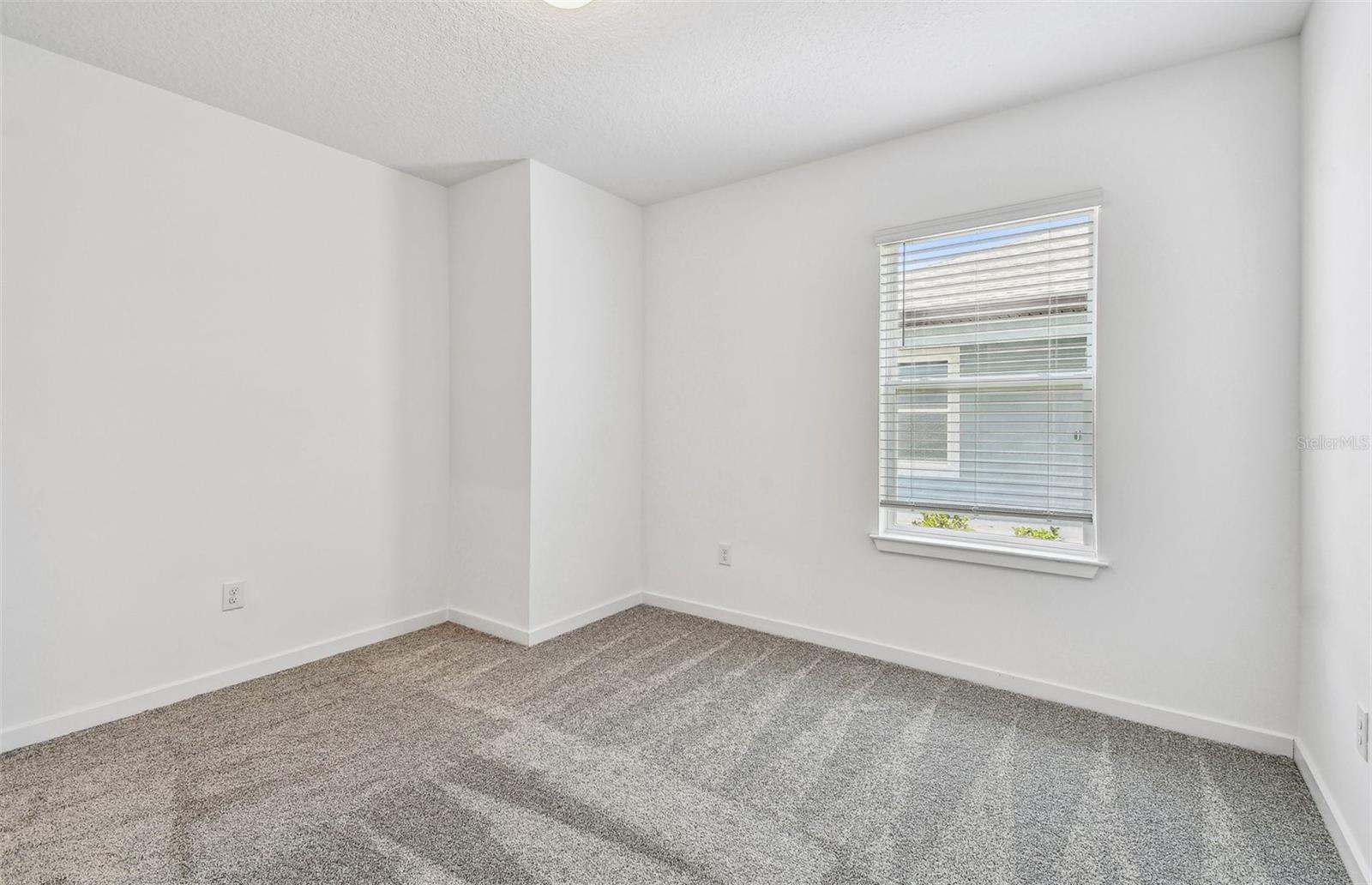 10520 Hidden Banks Gln Property Photo 11