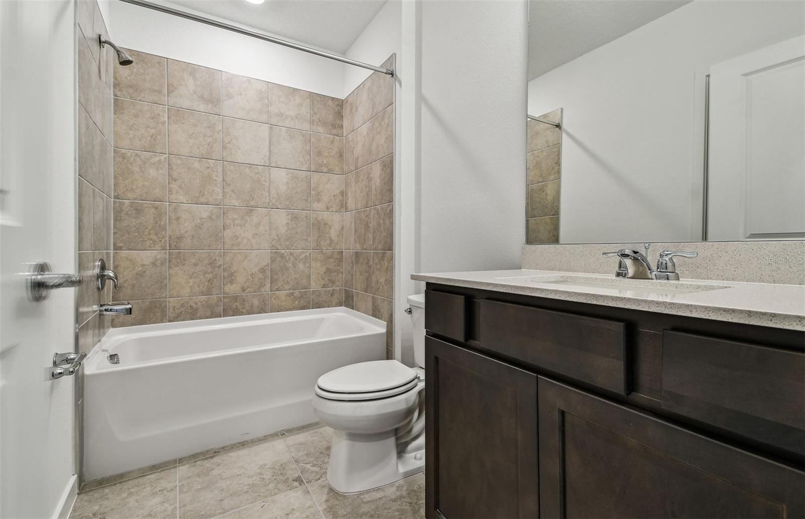 10520 Hidden Banks Gln Property Photo 12
