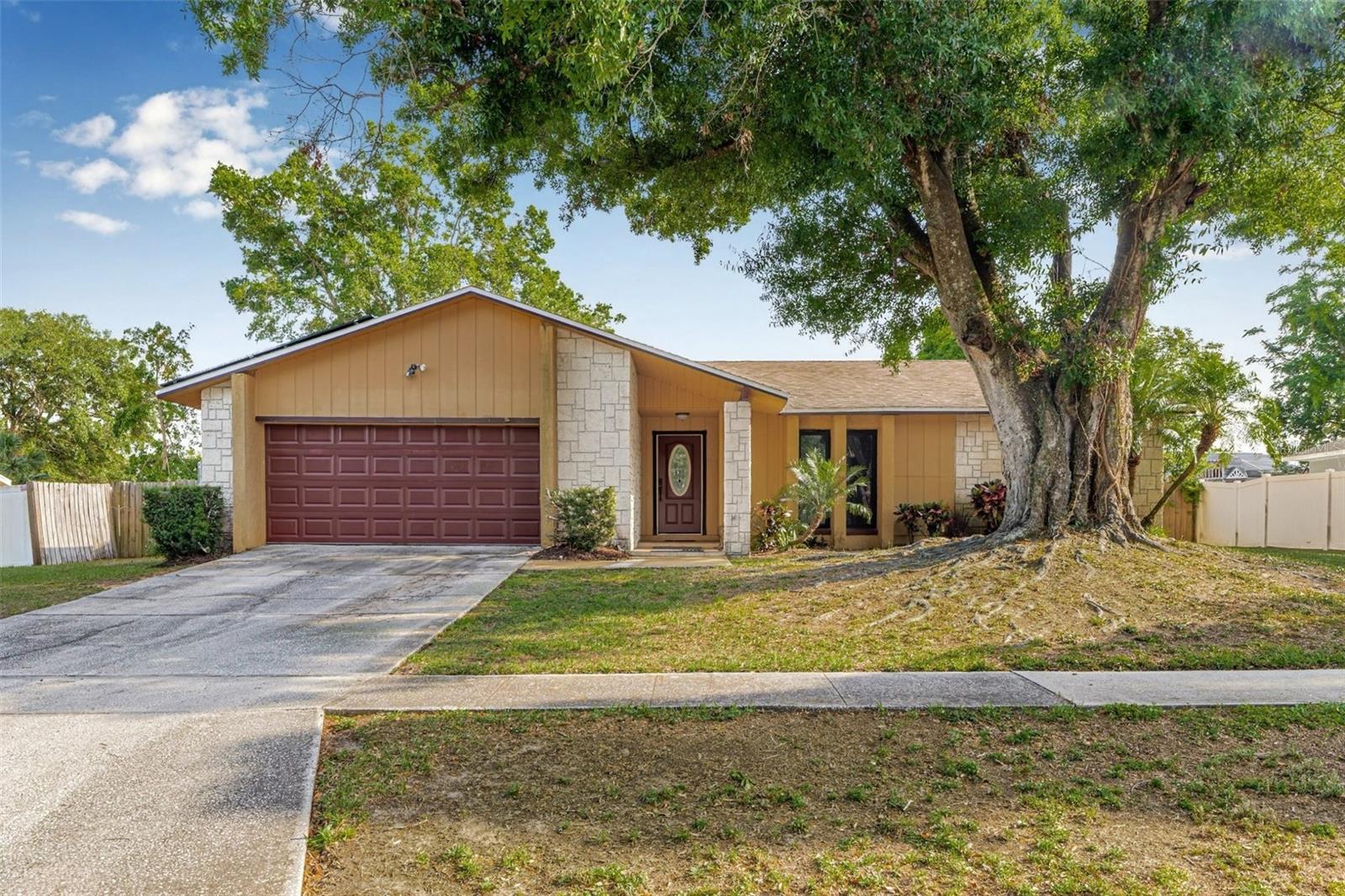 2316 Merrily Cir N Property Photo 1