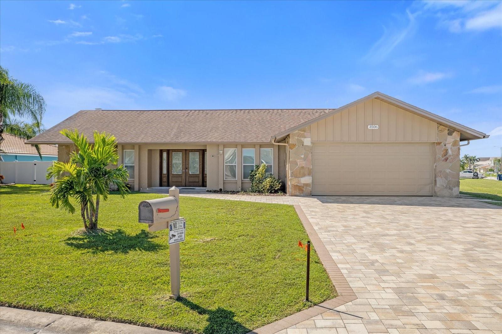 3506 Seaway Dr Property Photo 1