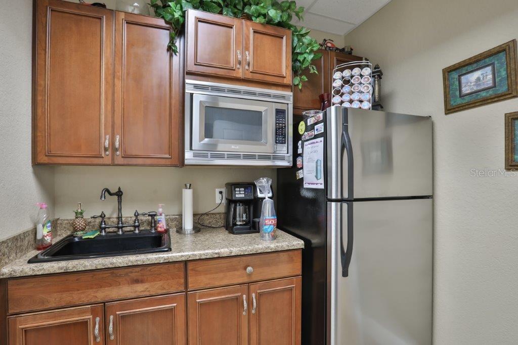 437 Apollo Beach Blvd #f-8 Property Photo 11