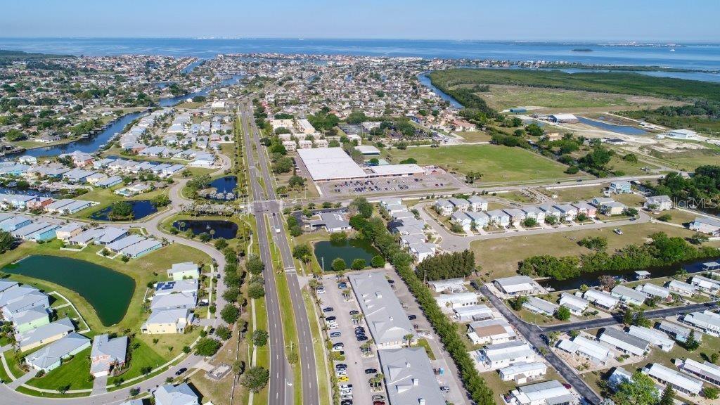 437 Apollo Beach Blvd #f-8 Property Photo 15