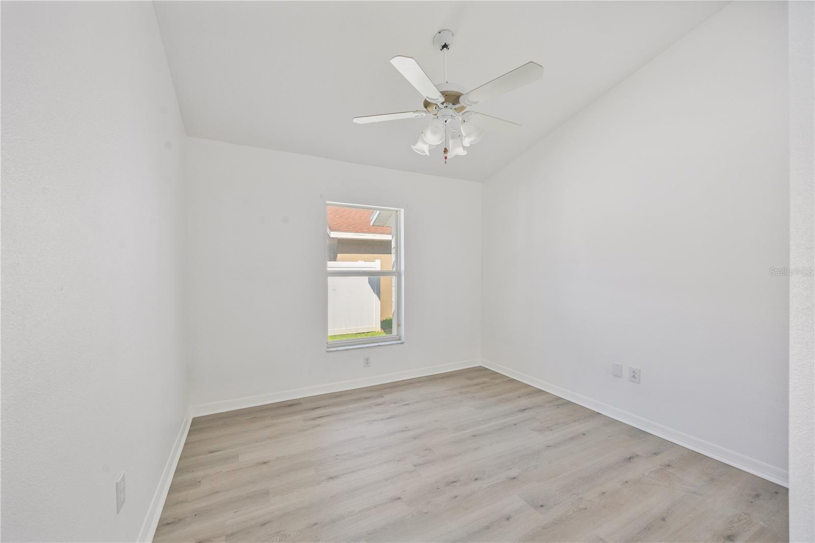 7001 Cohasset Cir Property Photo 17