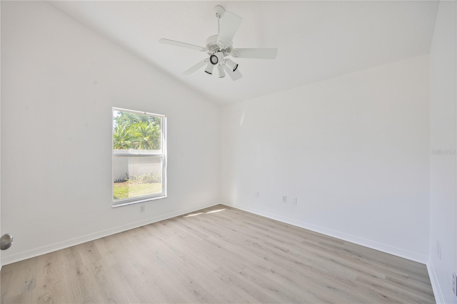 7001 Cohasset Cir Property Photo 25