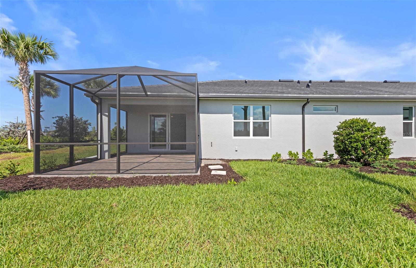 27156 Capri Shores Cir Property Photo 25