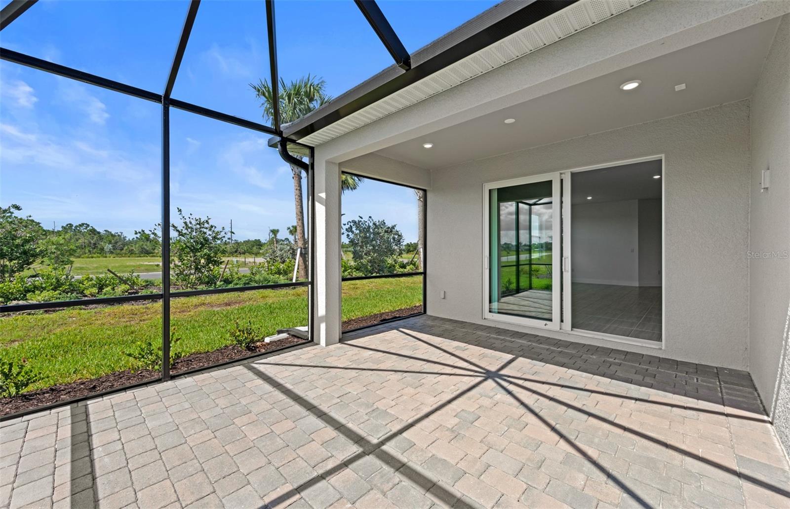 27156 Capri Shores Cir Property Photo 30