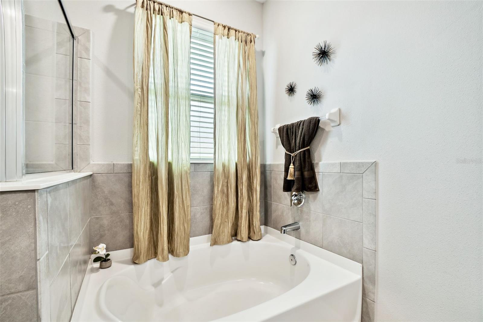 16625 Goose Ribbon Pl Property Photo 21