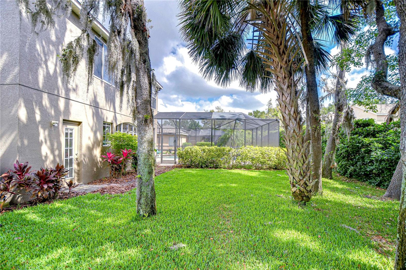6112 Ibispark Dr Property Photo 4