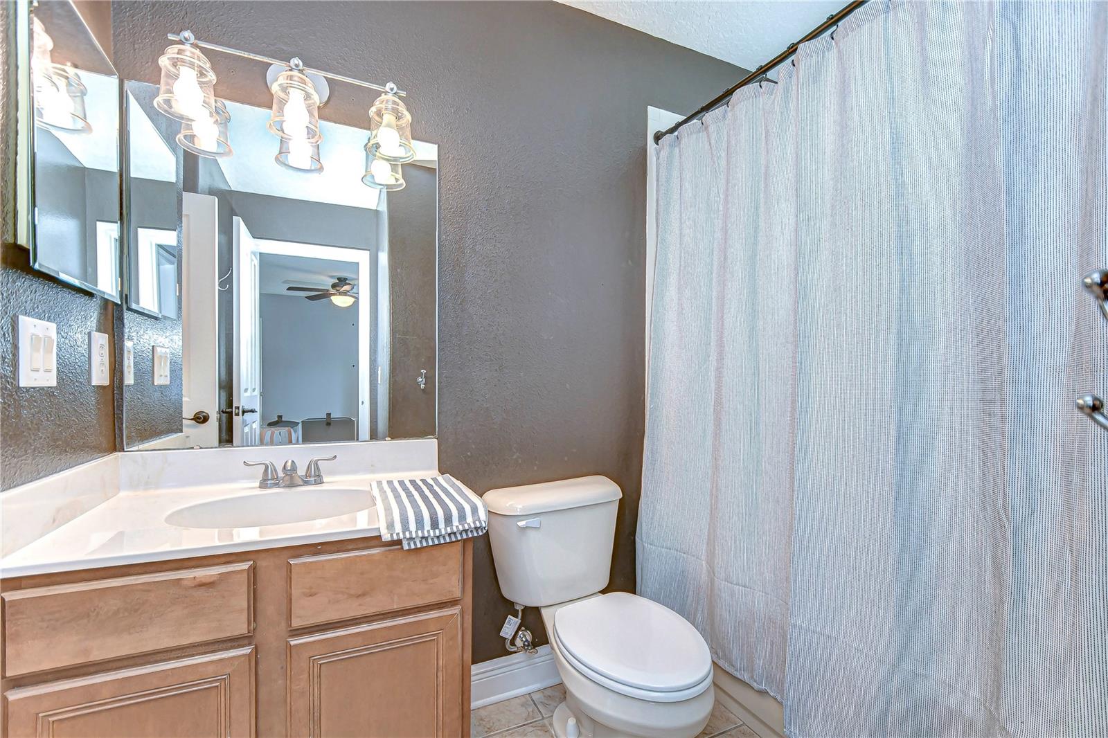 6112 Ibispark Dr Property Photo 34