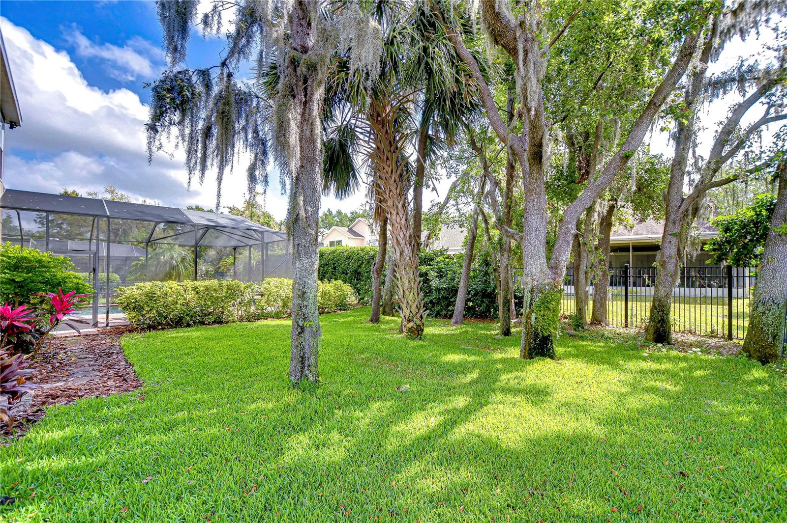 6112 Ibispark Dr Property Photo 40