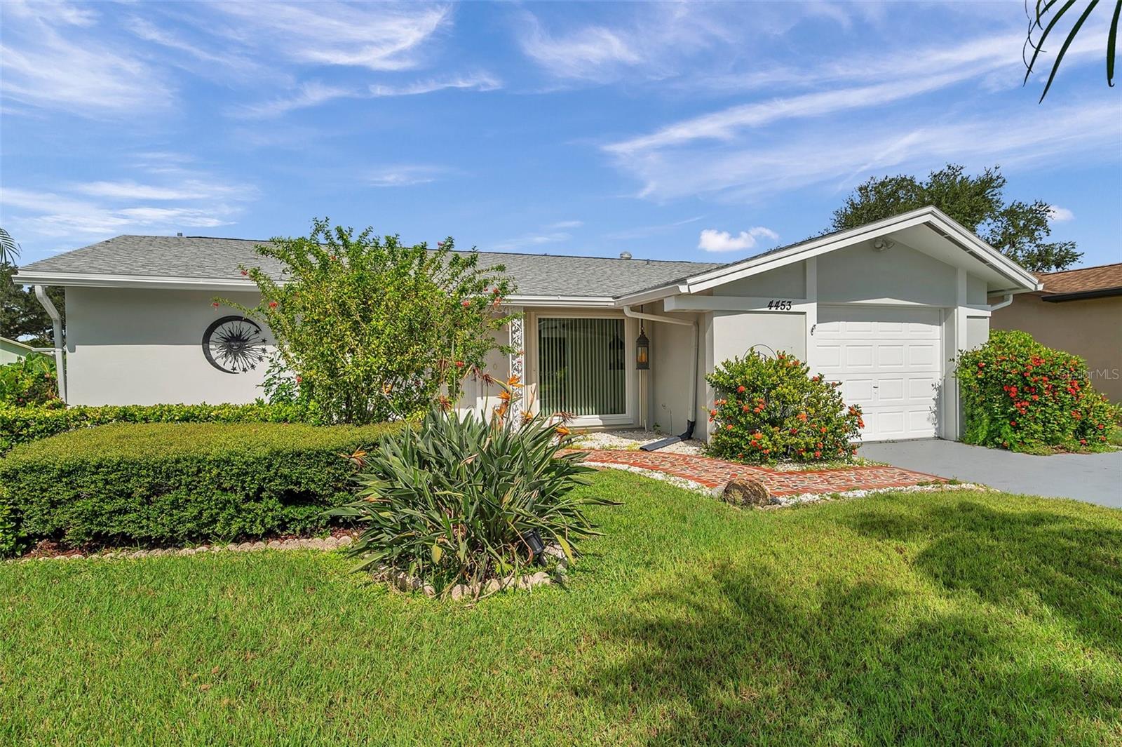 4453 Ontario Ln Property Photo