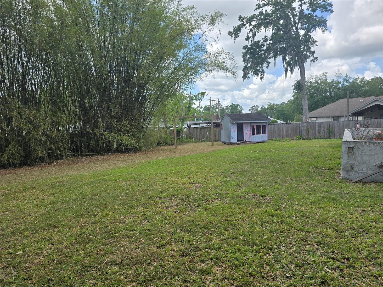 4506 Se 7th Pl Property Photo 4
