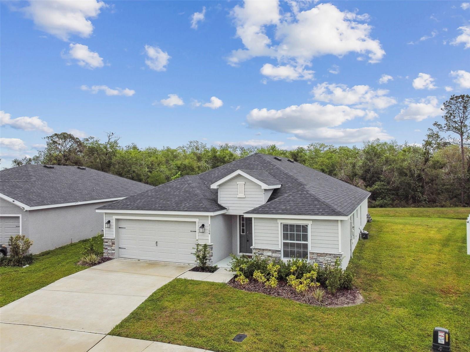 7164 Twisting Pines Loop Property Photo