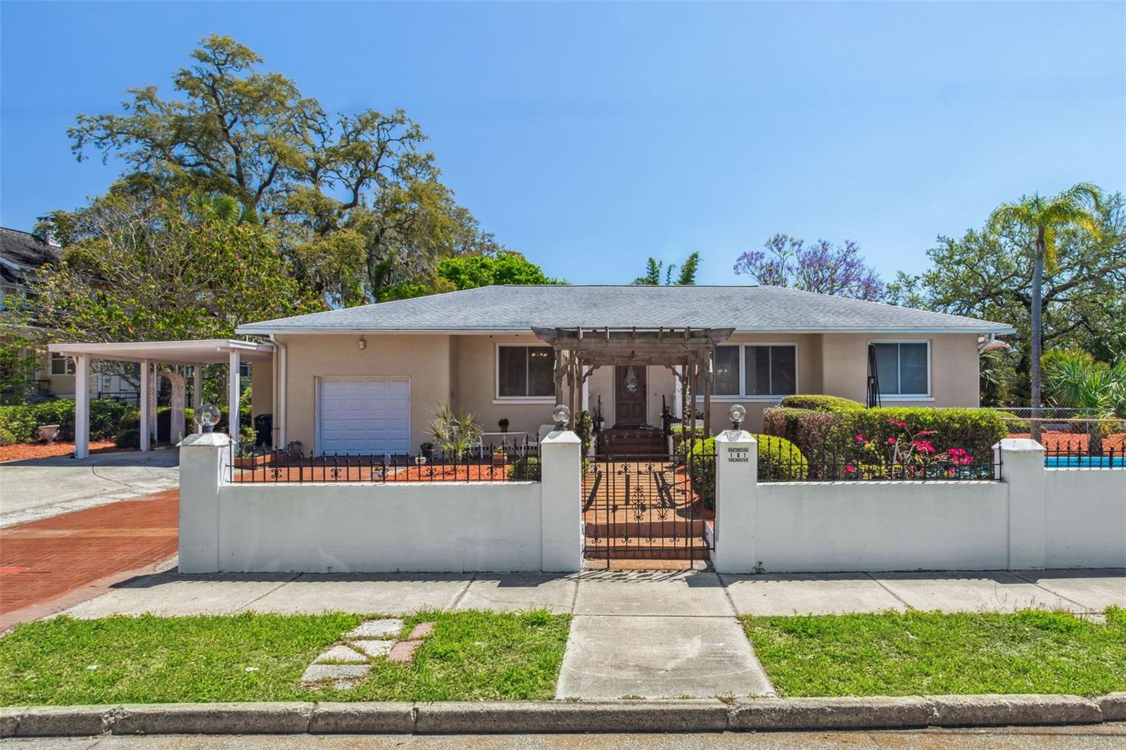 101 Pampas Ave Property Photo
