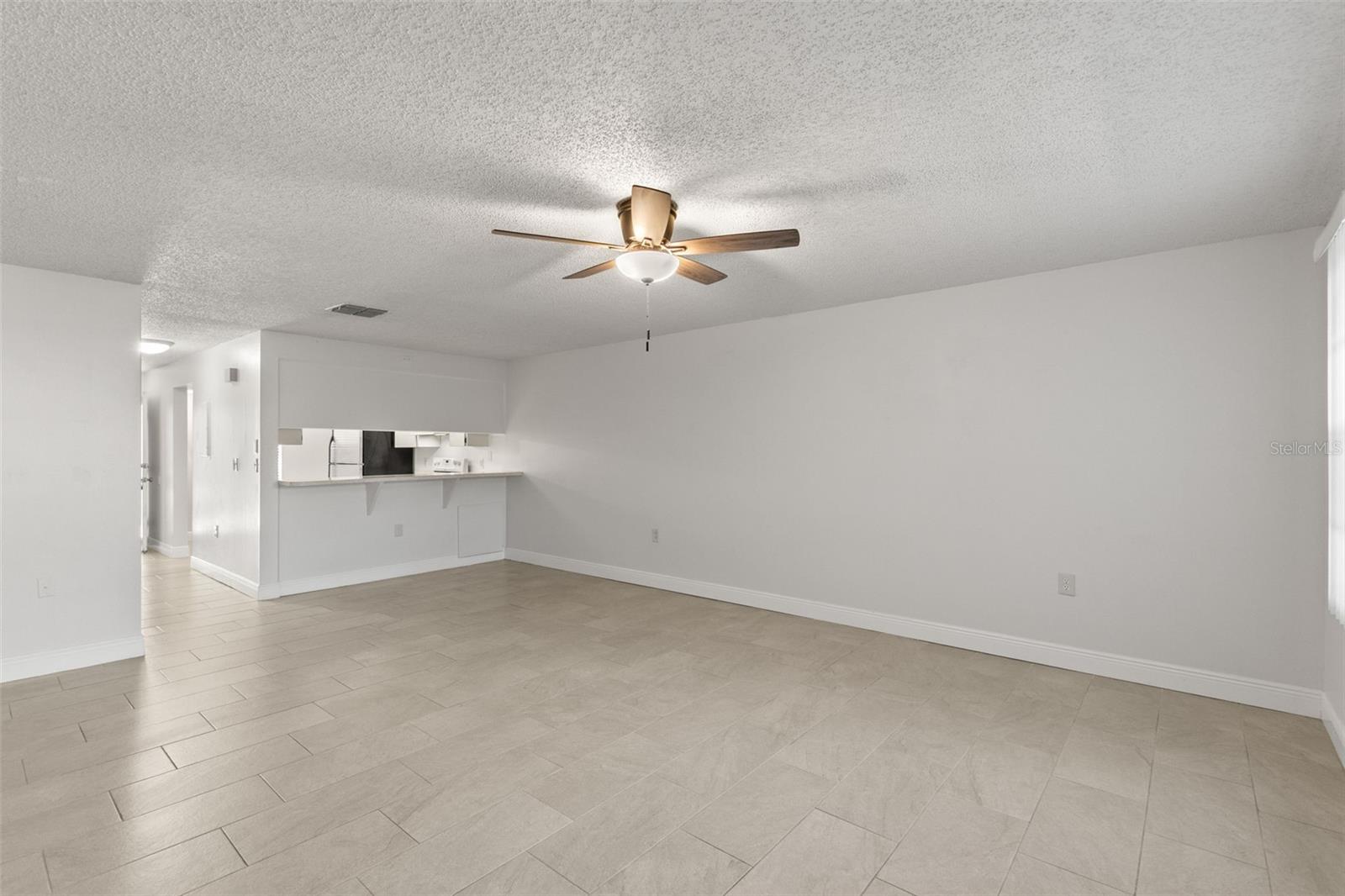 2131 Ridge Rd S #130 Property Photo 3