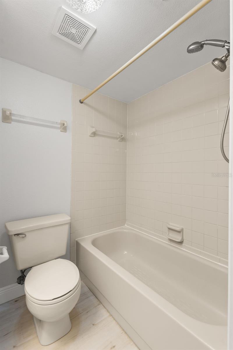 2131 Ridge Rd S #130 Property Photo 15