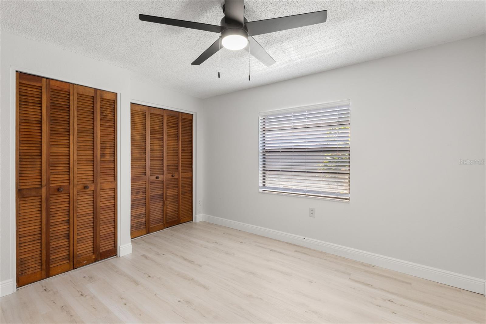 2131 Ridge Rd S #130 Property Photo 17