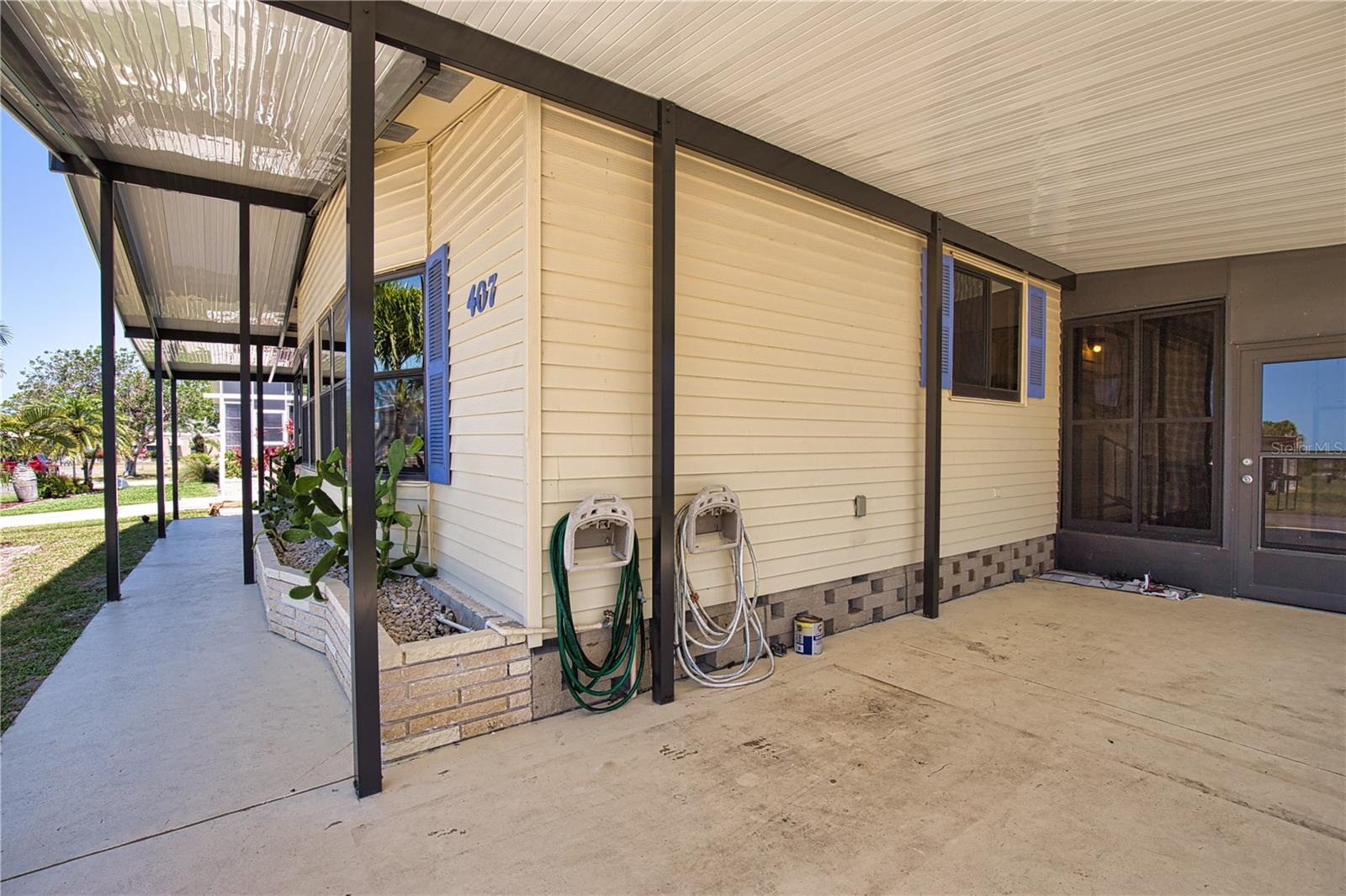 407 Madonna Property Photo 5