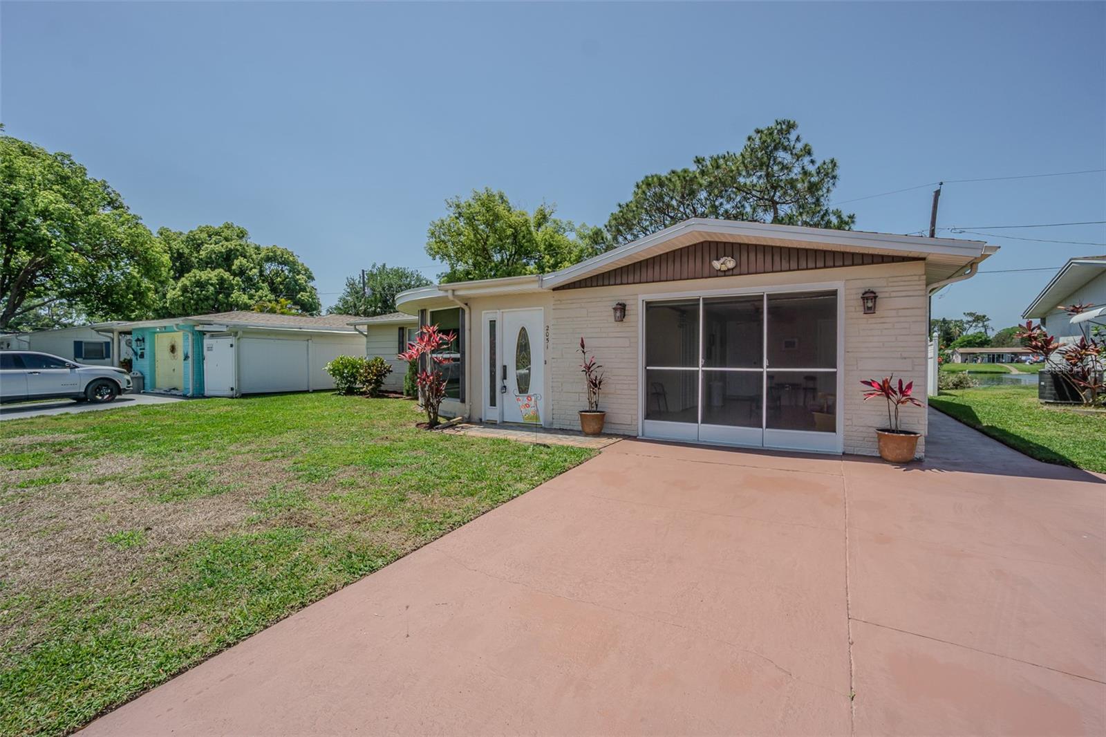 2051 Lyra Dr Property Photo