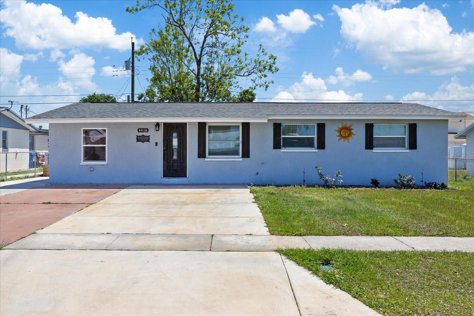 4416 W Minnehaha St Property Photo