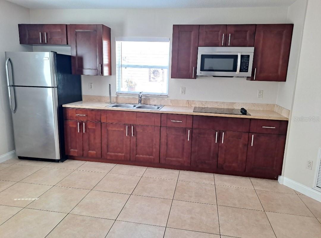 6213 Sheldon Rd Property Photo 12