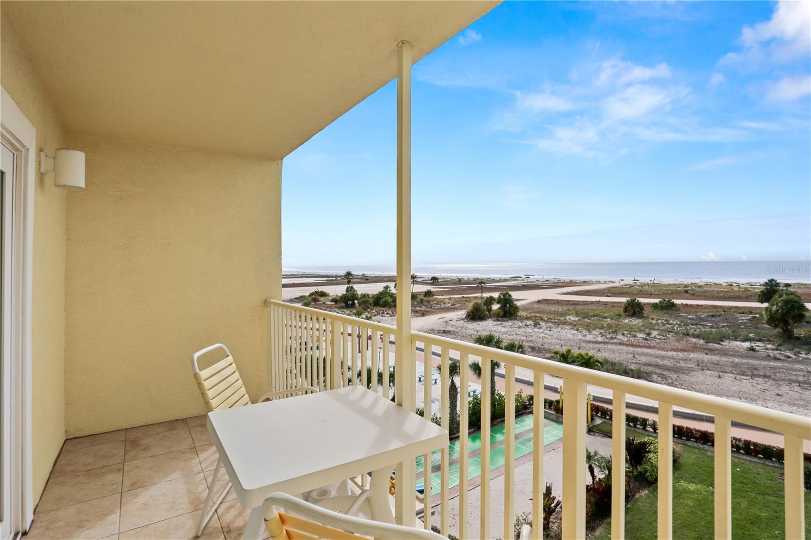 11360 Gulf Blvd #503 Property Photo 6