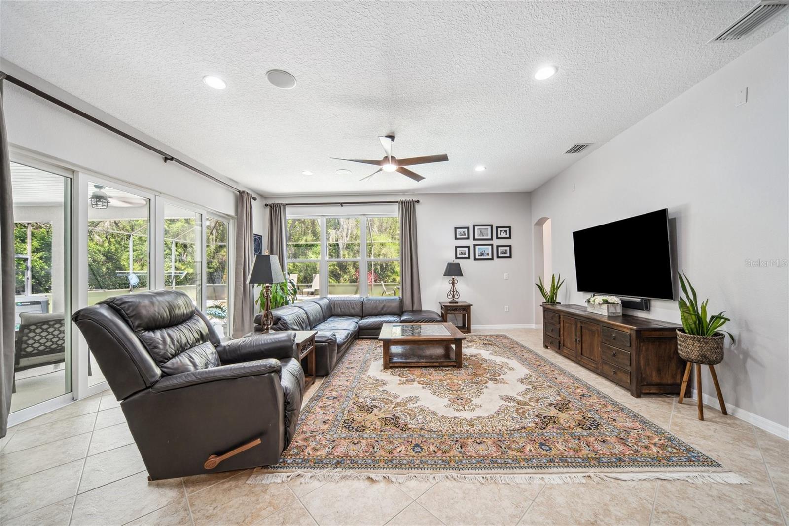 15930 Sorawater Dr Property Photo 29