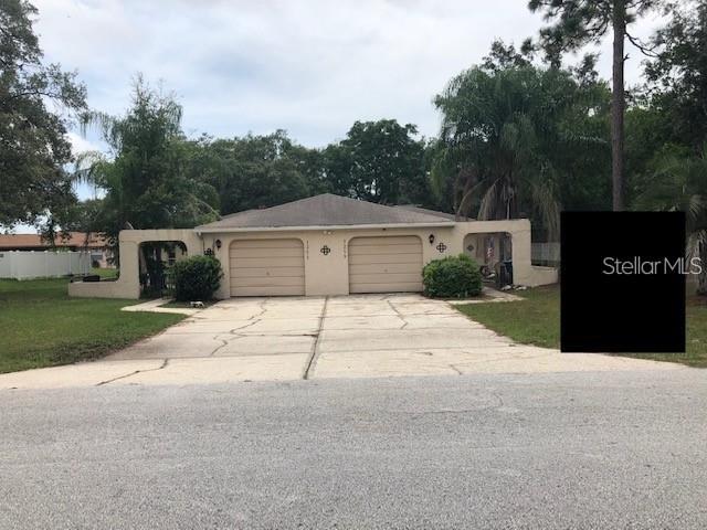 1271 Markham Ave Property Photo