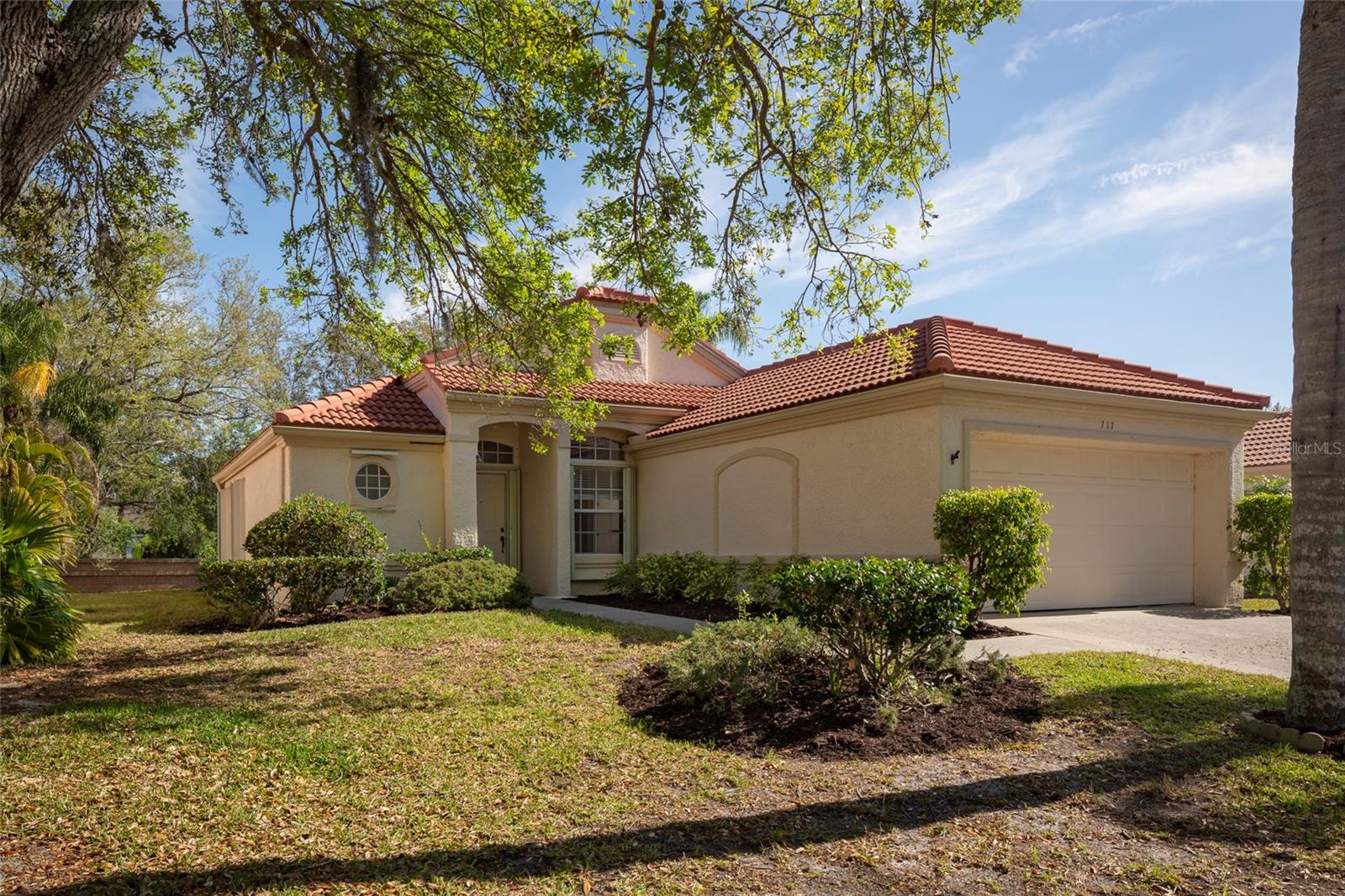 717 Lighthouse Dr Property Photo