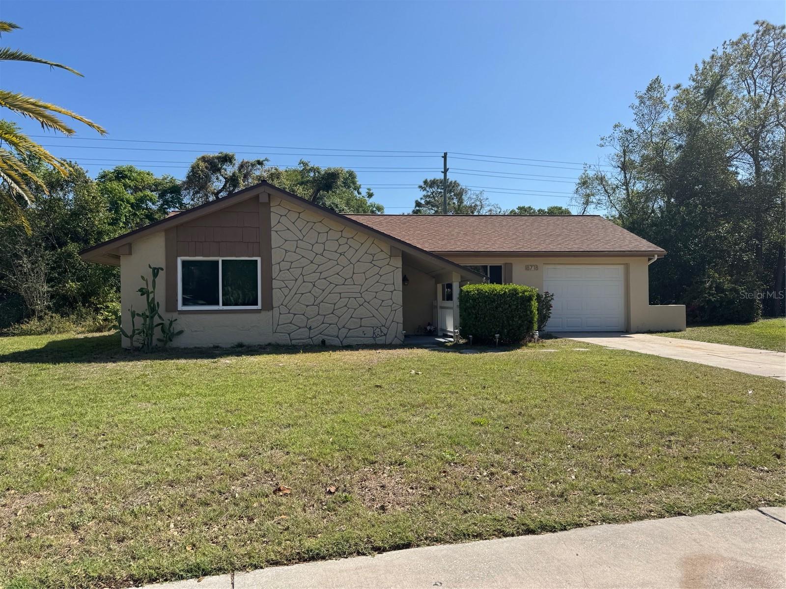 8718 Arrowhead Dr Property Photo 1