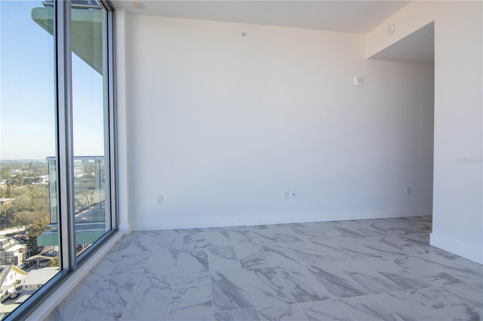 777 3rd Ave N #1501 Property Photo 8