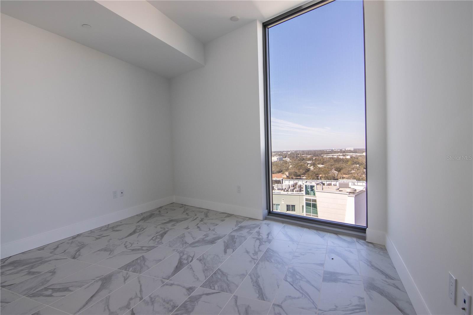 777 3rd Ave N #1501 Property Photo 11