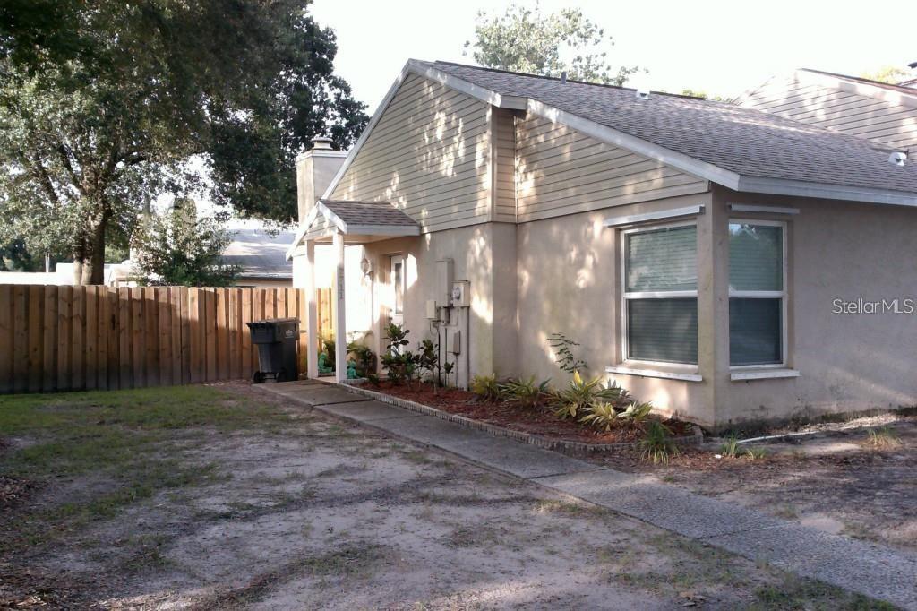 7711 Citronella Ct Property Photo