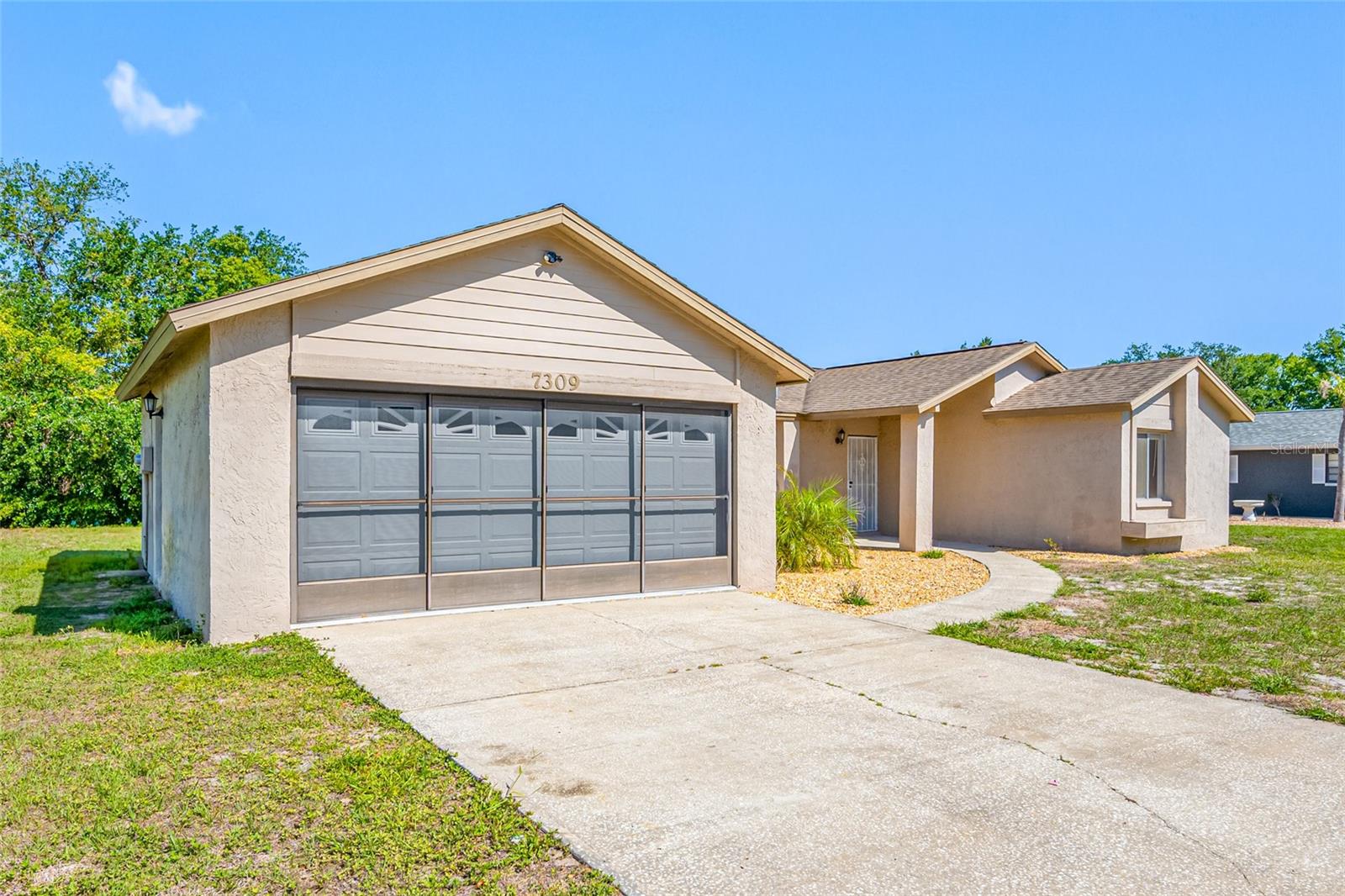 7309 Berwick Way Property Photo