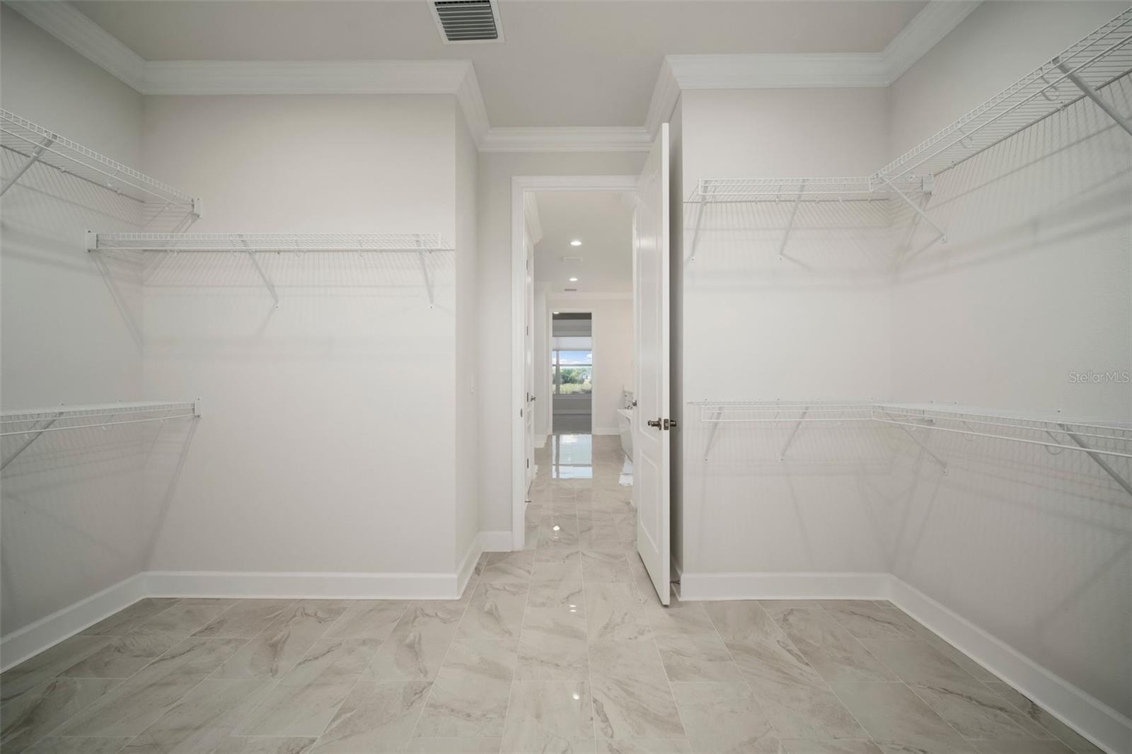 5325 San Remo Cir Property Photo 36