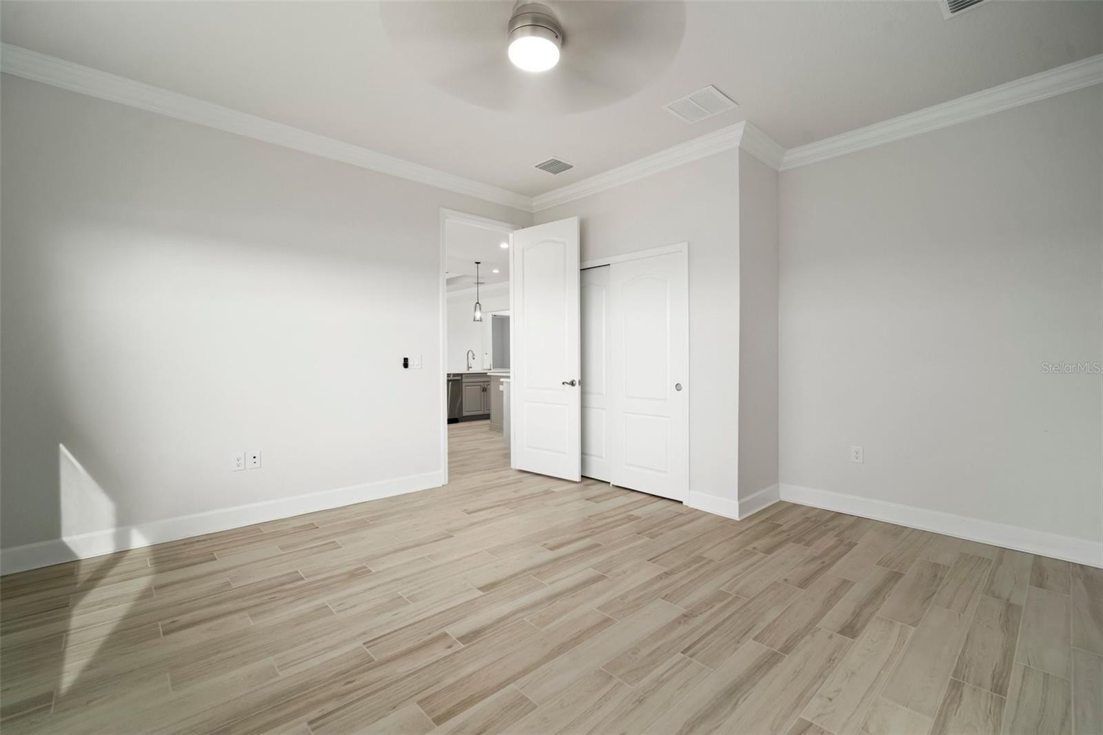 5325 San Remo Cir Property Photo 38