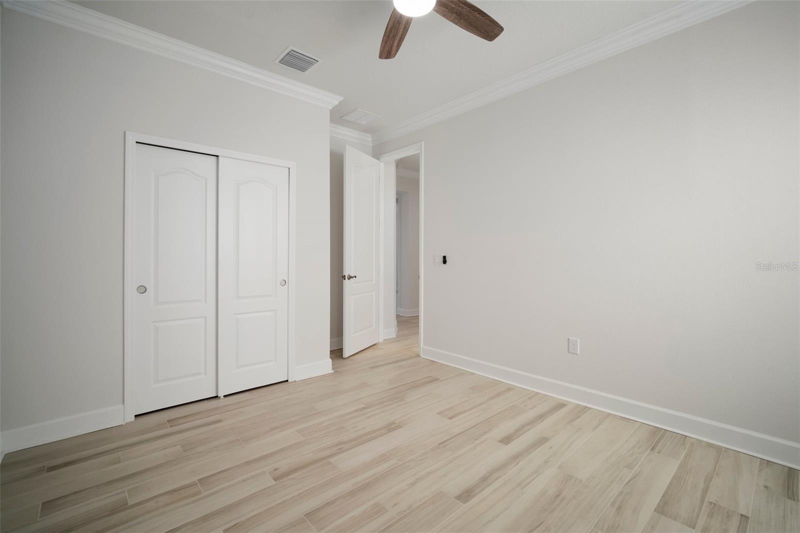 5325 San Remo Cir Property Photo 43