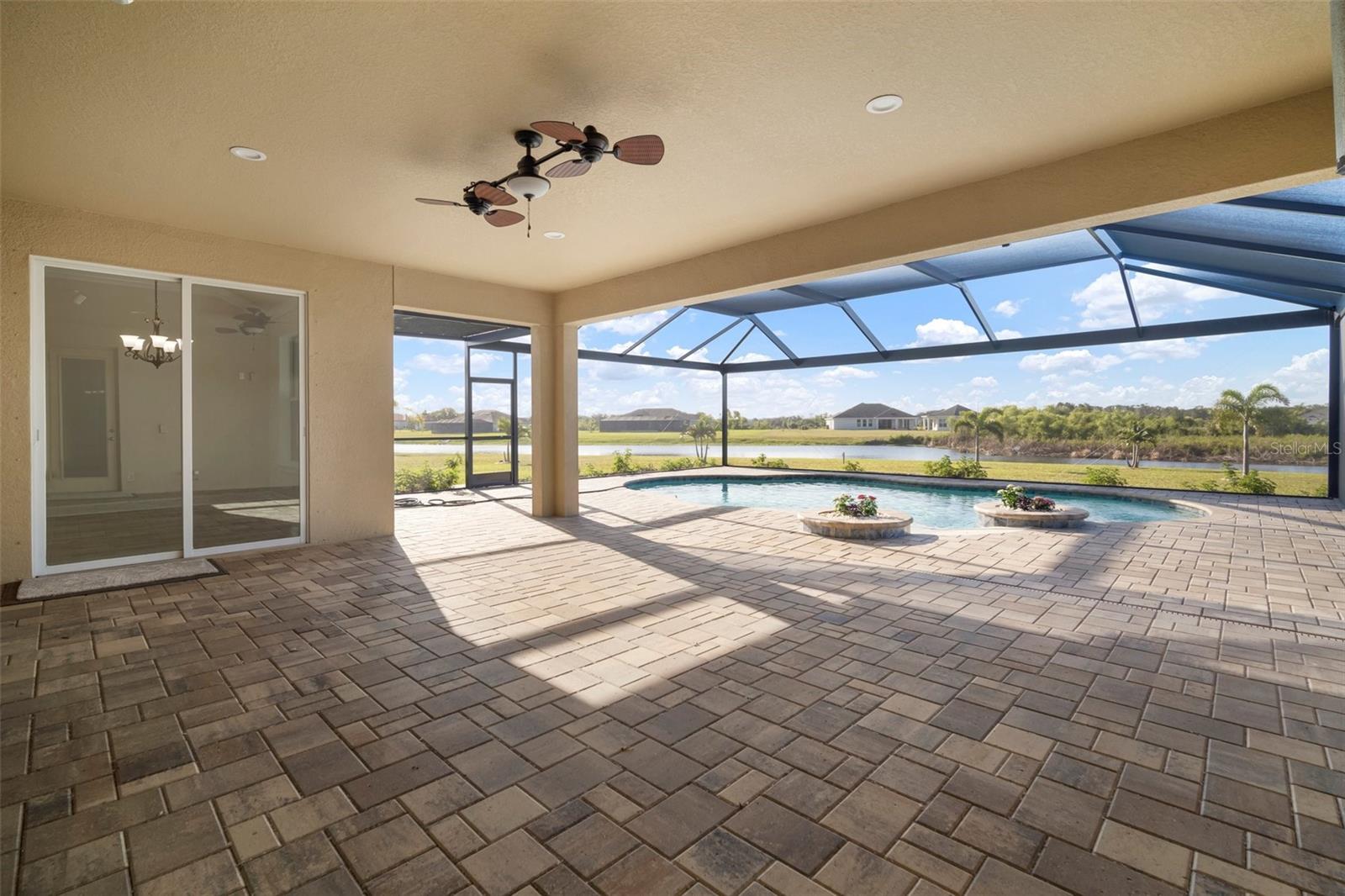 5325 San Remo Cir Property Photo 49